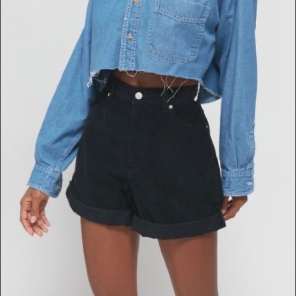 BDG High-Waisted Corduroy Mom Short